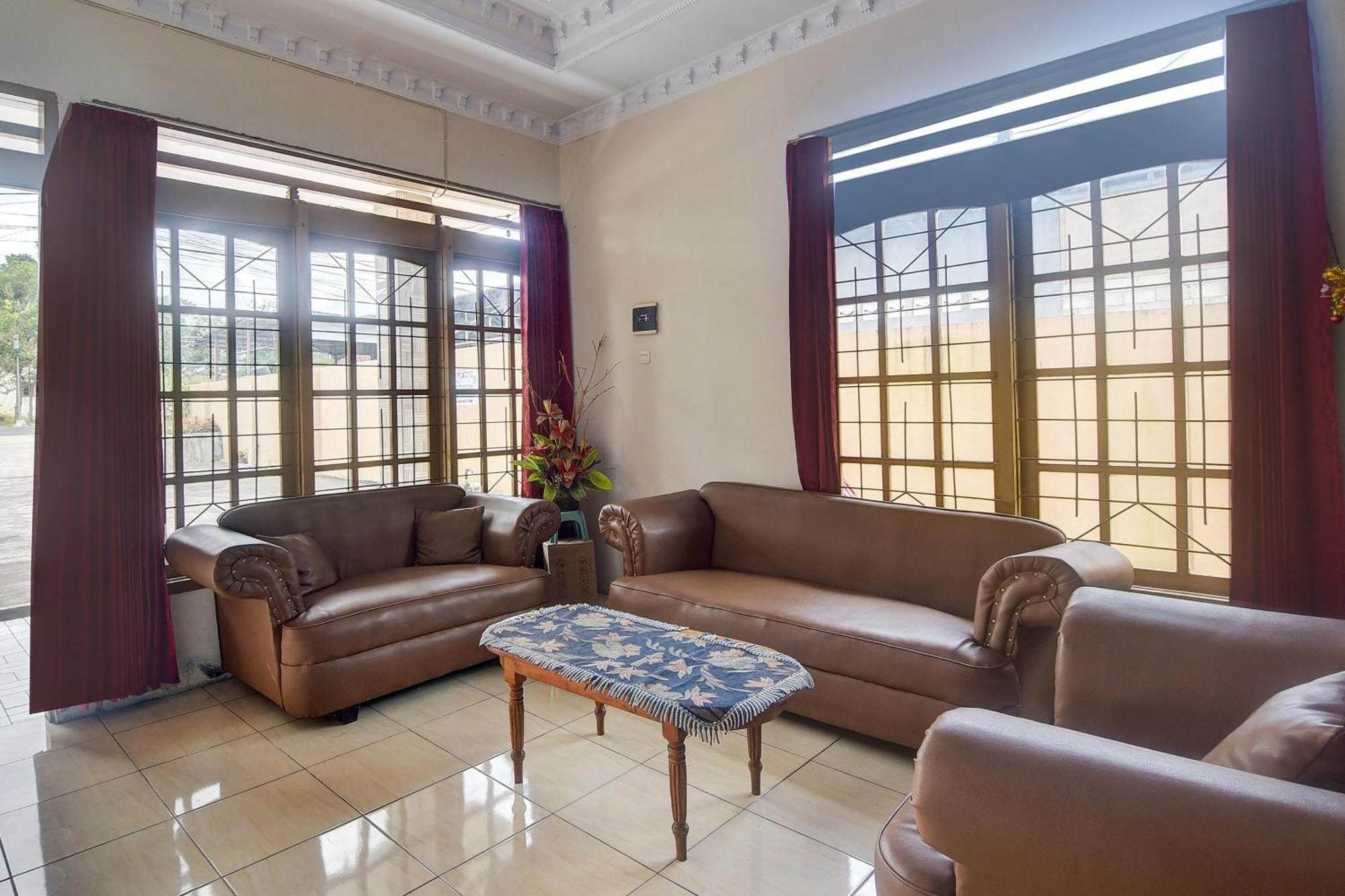 Hotel Oyo 92041 Borneo
